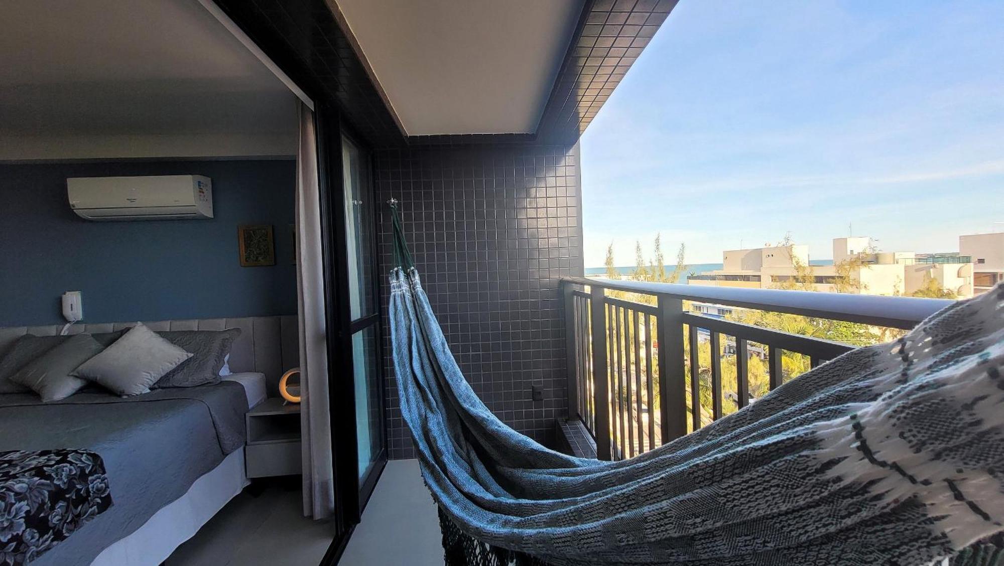 Com Varanda E Vista O Mar Apartment